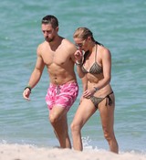 KCP_2017candid_july1_at_beach_in_miami_034.jpg